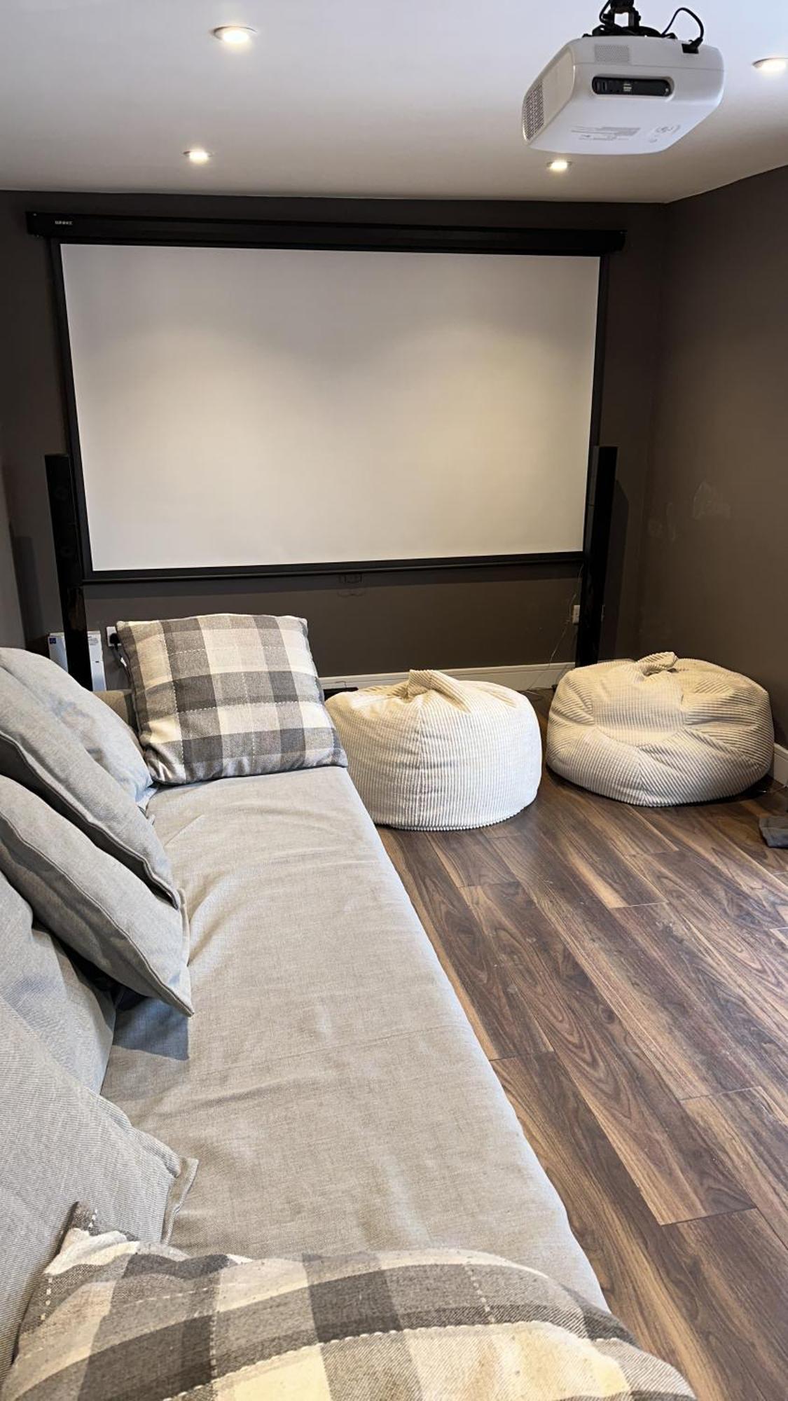 Modern Harrogate House Sleeps 10, Cinema Room & Hot Tub Extérieur photo
